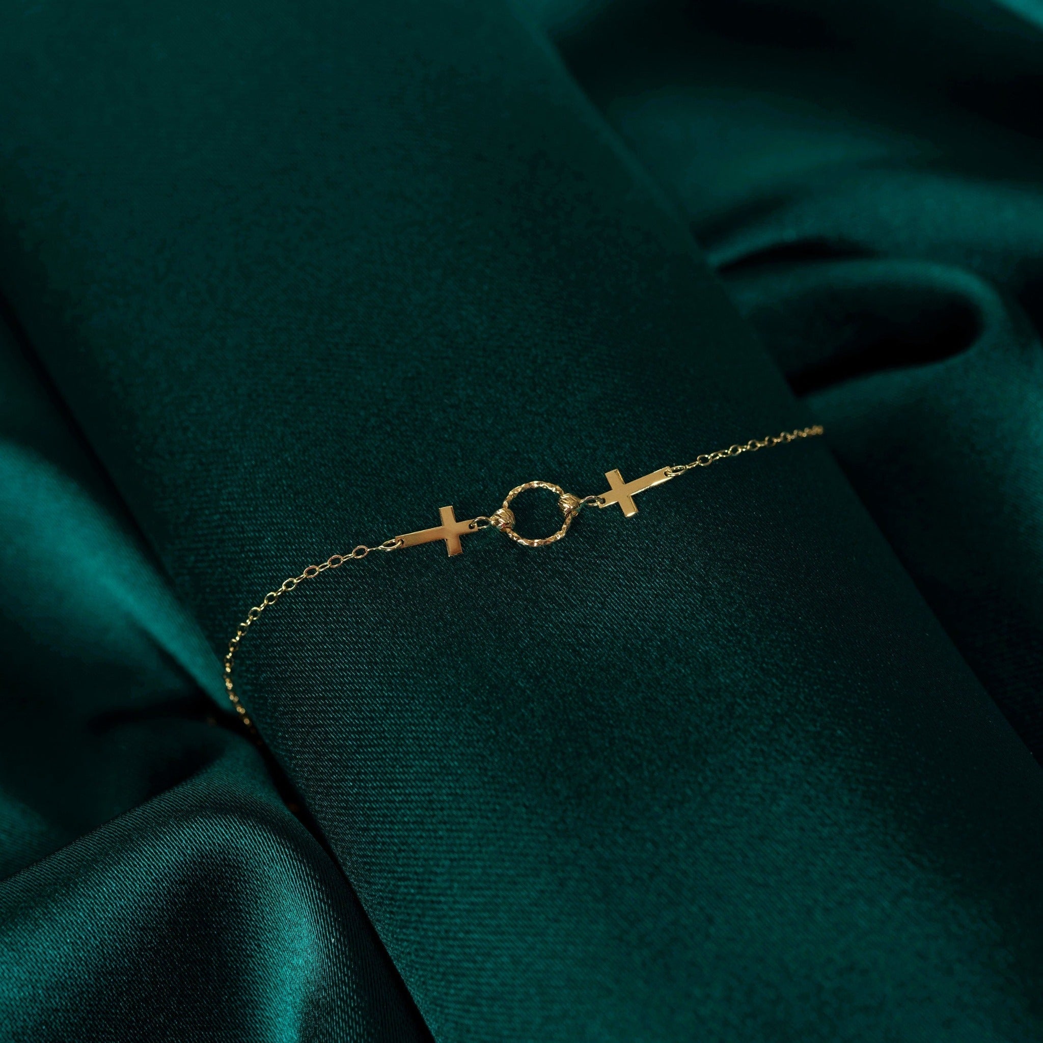 14K Äkta Guld Armband Dam – Kors Armband med Elegant Ringdetalj - Noxlookjewelry
