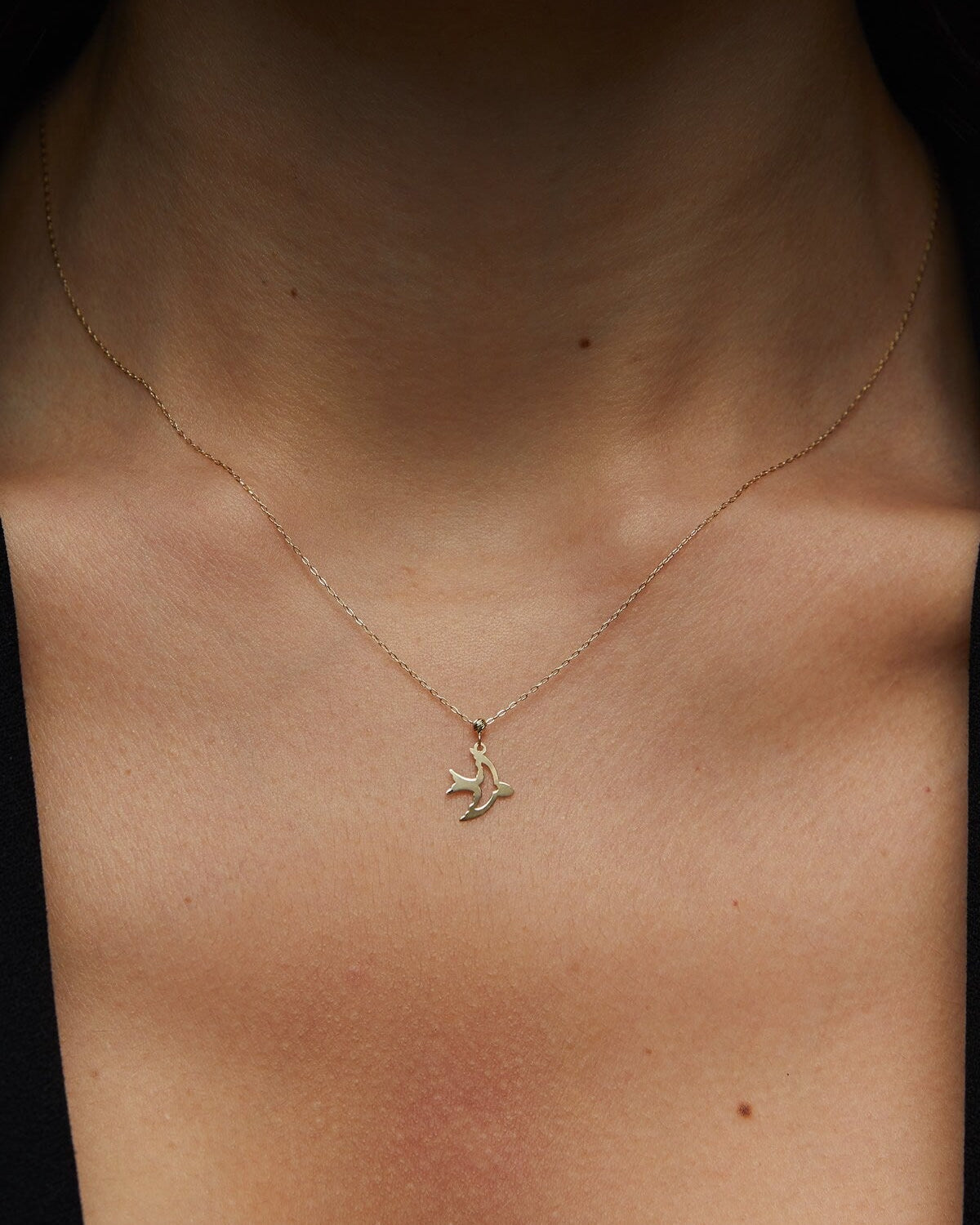 14K Äkta Guld Fågel Halsband Dam – Minimalistiskt Bird Pendant - Noxlookjewelry