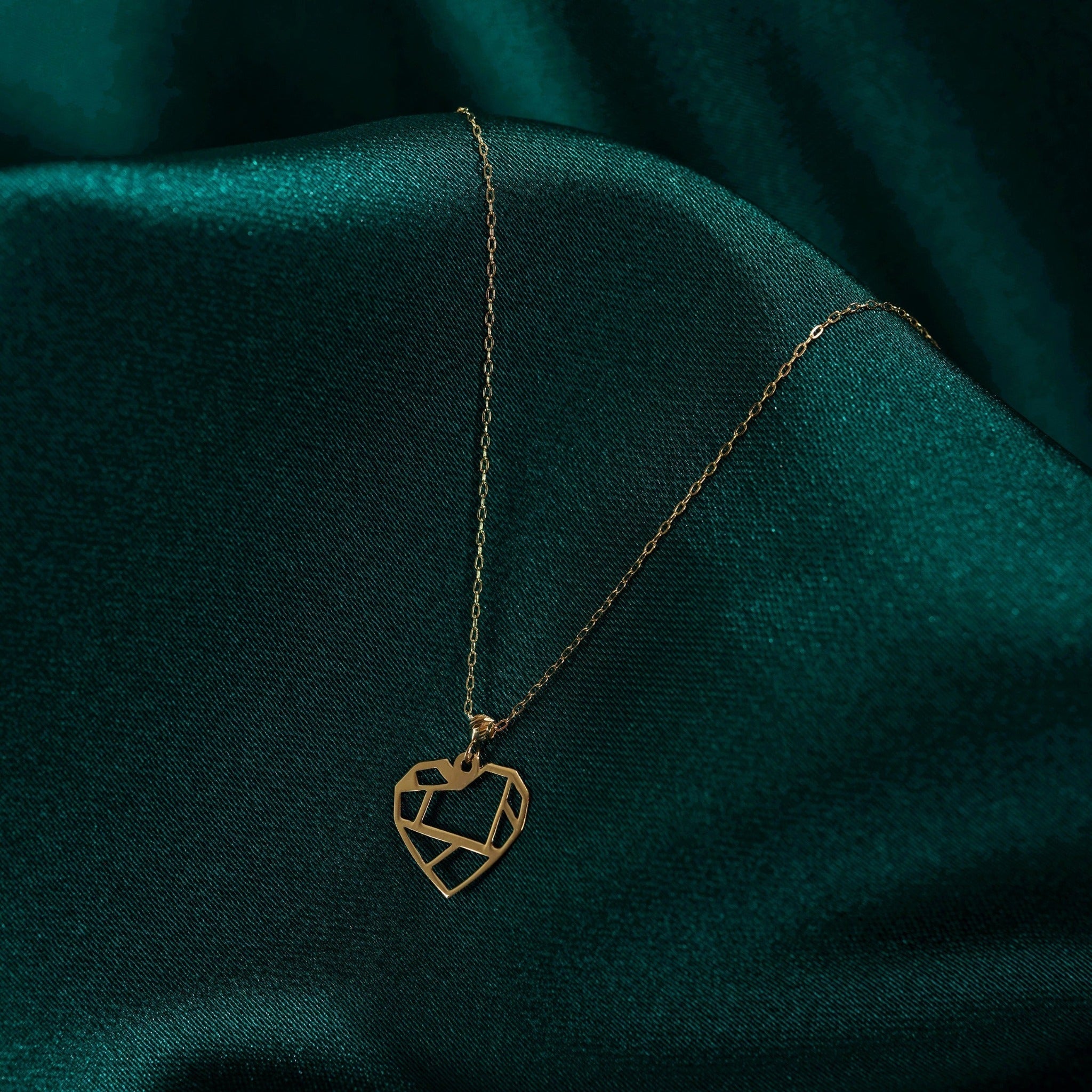 14K Äkta Guld Hjärta Halsband Dam – Geometriskt Hjärthalsband i 585 Guld - Noxlookjewelry
