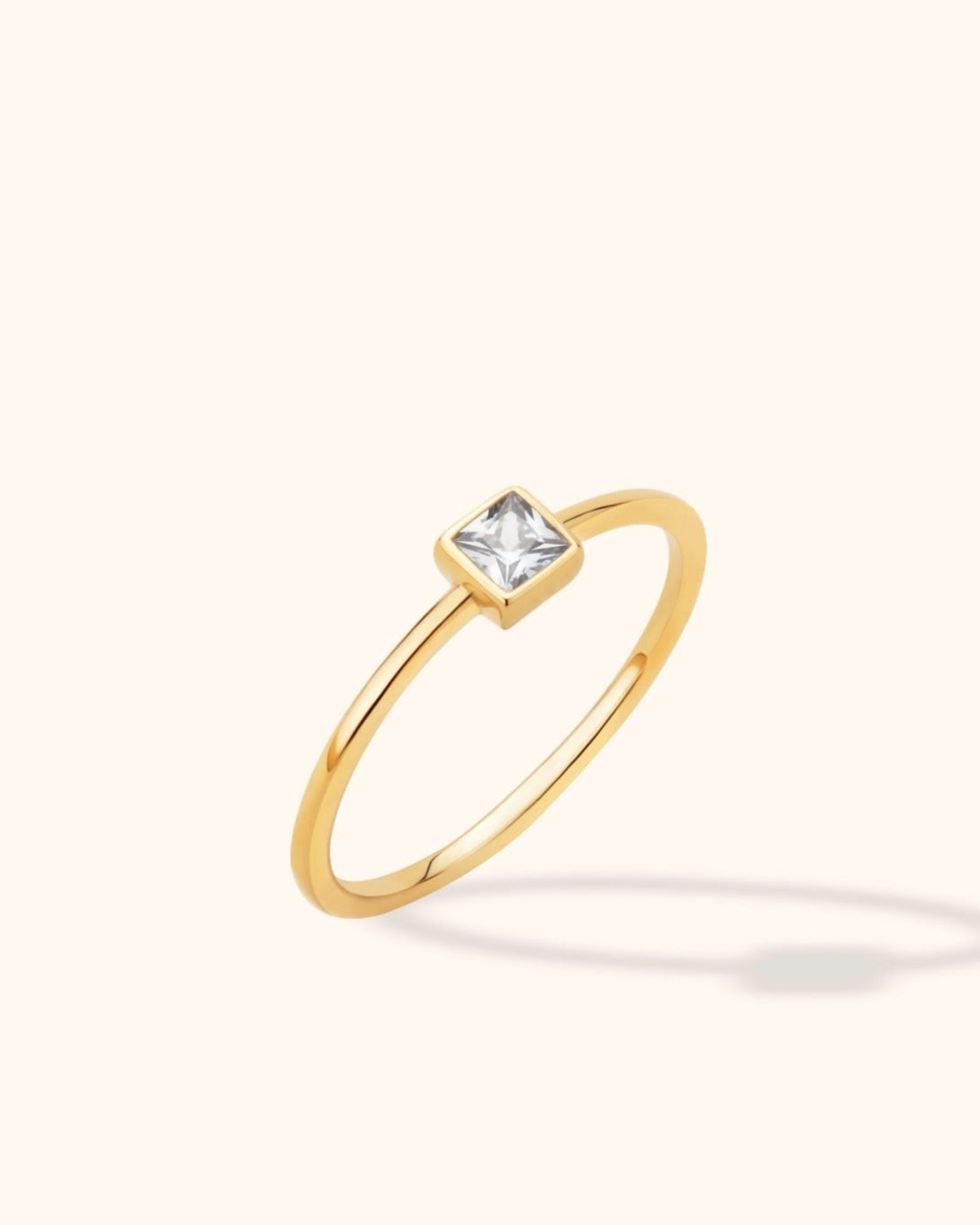 14K Äkta Guld Ring Dam med Fyrkantig Sten – Elegant Minimalistisk Solitärring - Noxlookjewelry