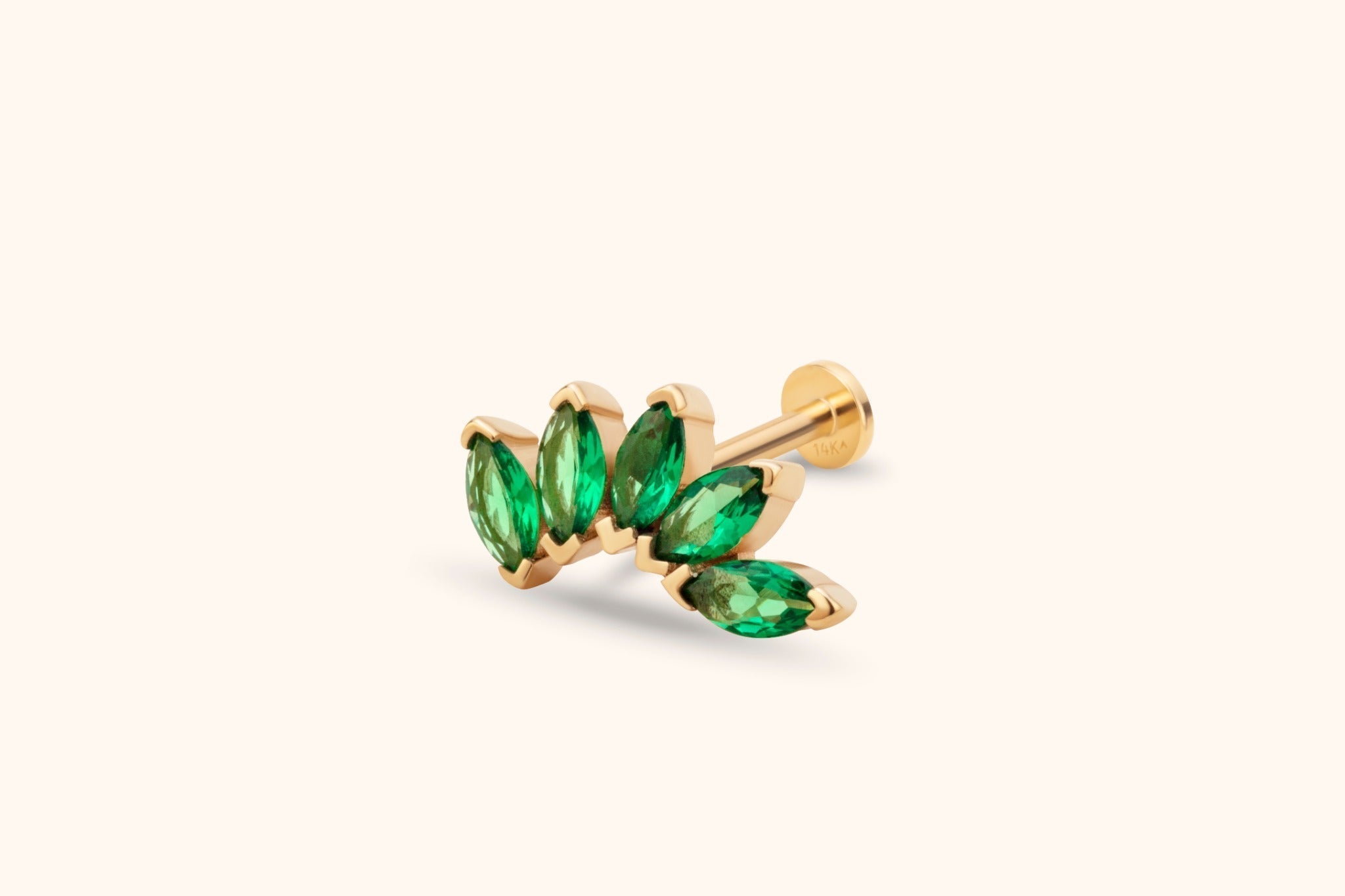14K Guld Piercing Med Grön Marquise Clusterdesign I Elegant Bladstil - Noxlookjewelry