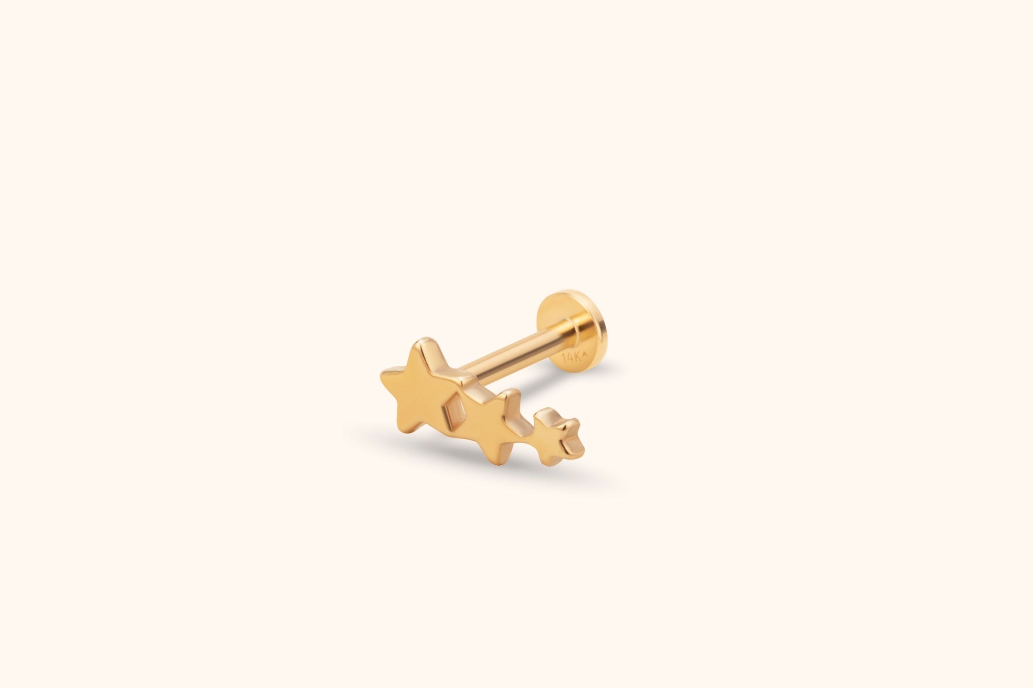 14K Guld Piercing Med Tre Stjärnor Och Elegant Minimalistisk Design - Noxlookjewelry