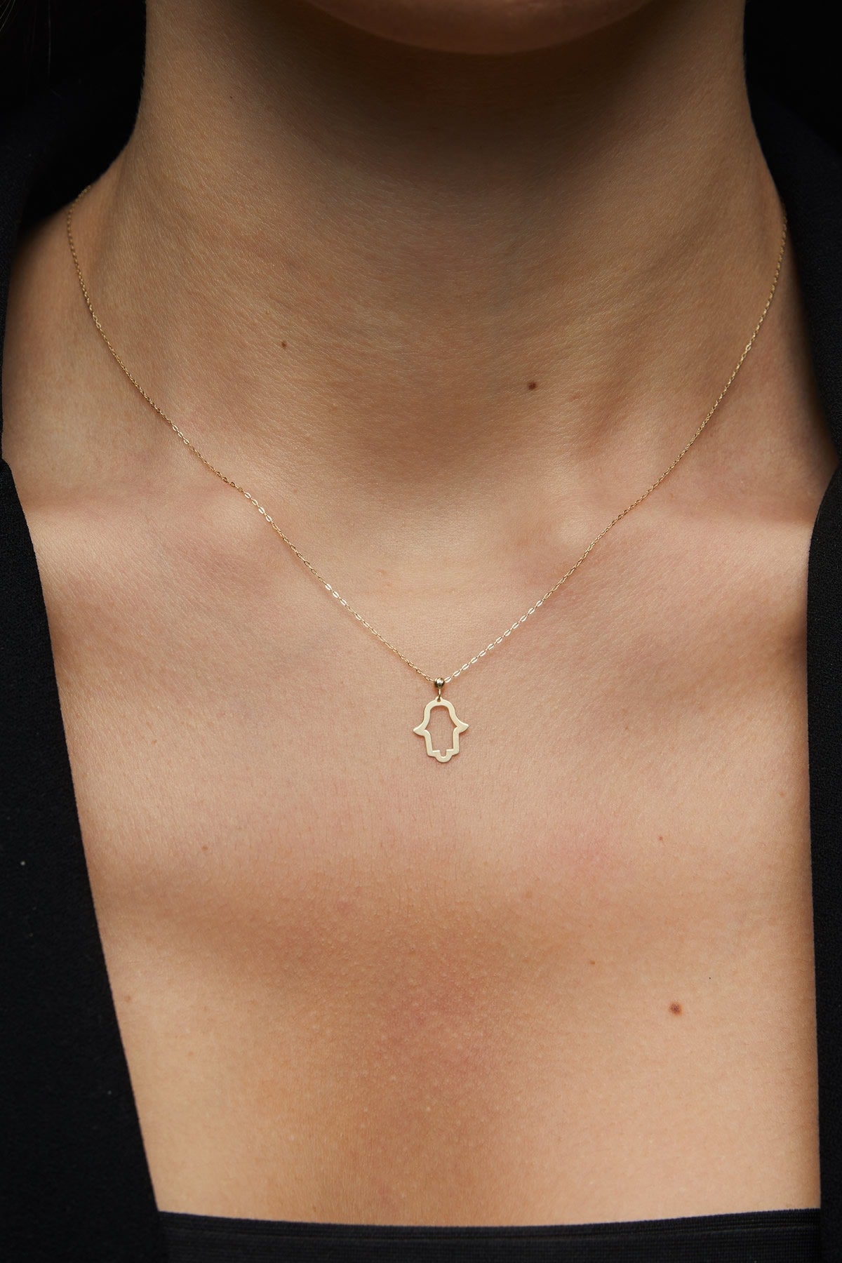 14K Guldhalsband Dam Med Hamsa Hand Fatimas Hand I Äkta Guld Skydds Halsband - Noxlookjewelry