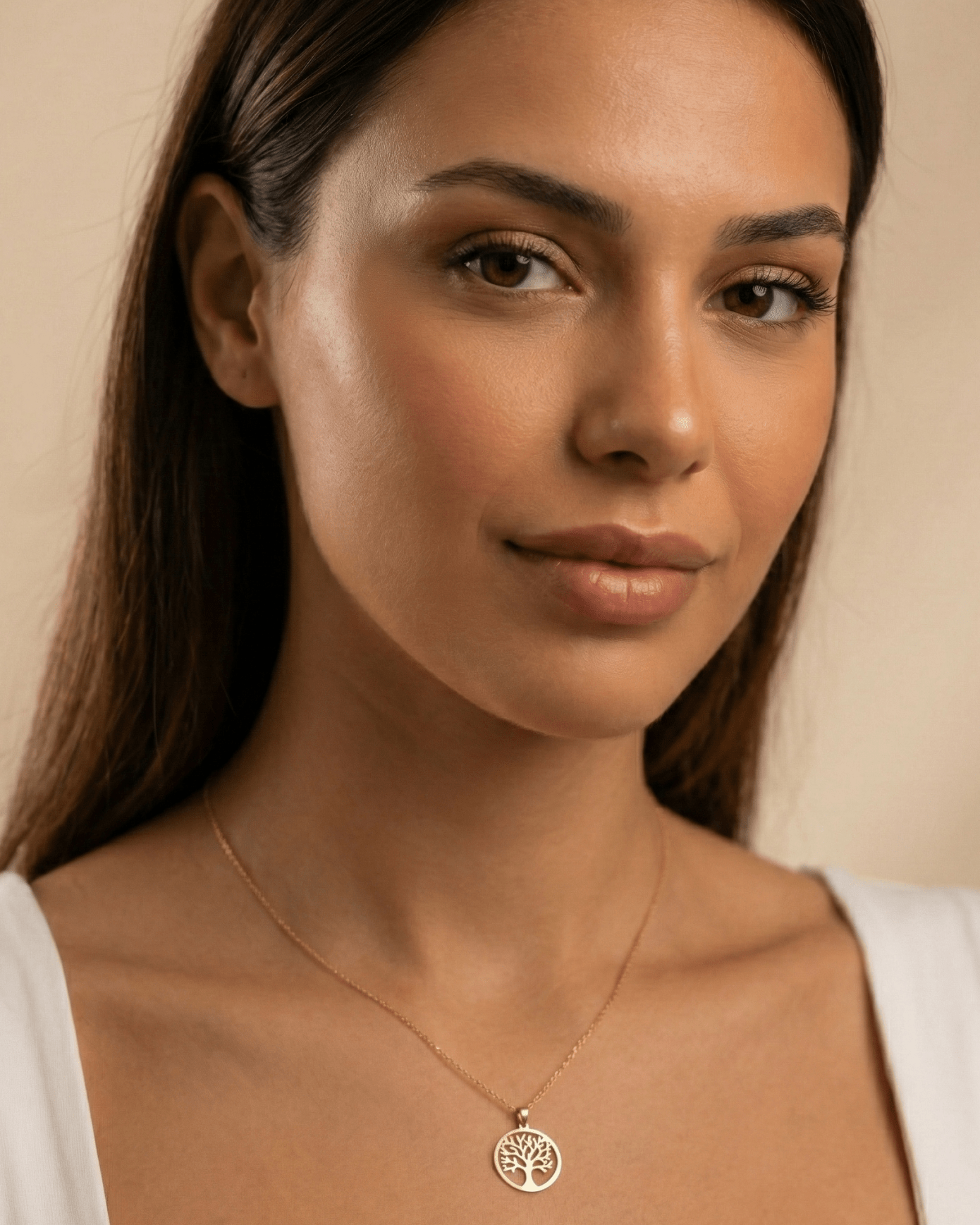 14K Guldhalsband Dam Med Livets Träd Och Elegant Minimalistisk Design - Noxlookjewelry