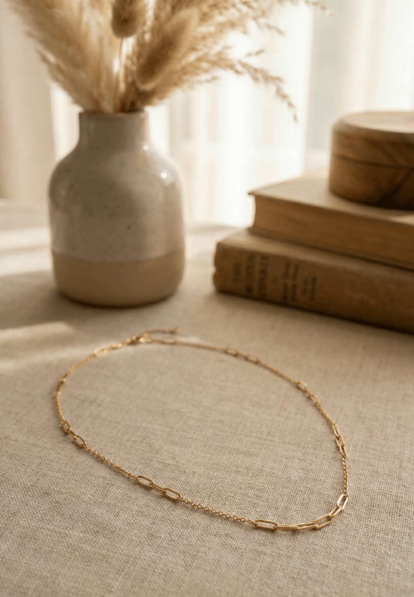14K Guldhalsband Dam Med Paperclip Länkdesign Och Elegant Minimalistisk Stil - Noxlookjewelry