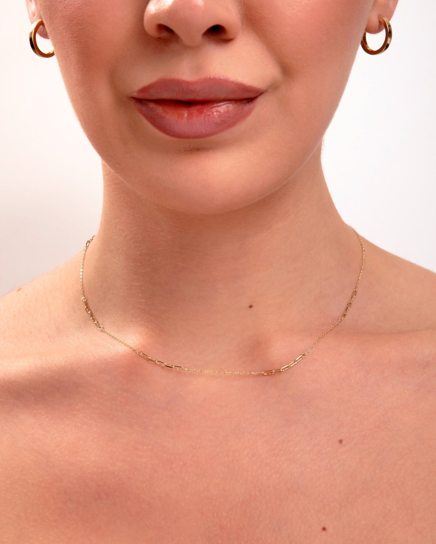 14K Guldhalsband Dam Med Paperclip Länkdesign Och Elegant Minimalistisk Stil - Noxlookjewelry