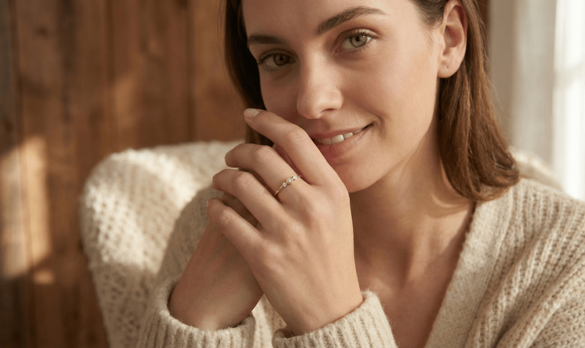 14K Guldring Dam – Geometrisk Trio Ring i Äkta Guld - Noxlookjewelry