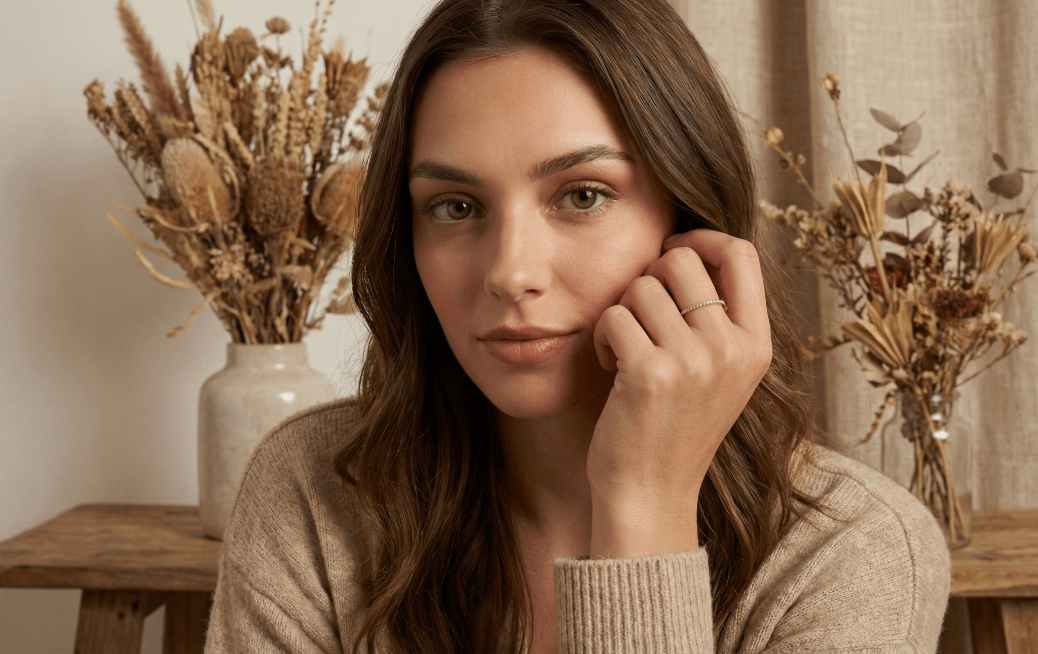 14K Guldring Dam – Tunn Pavé Eternity Band i Äkta Guld - Noxlookjewelry