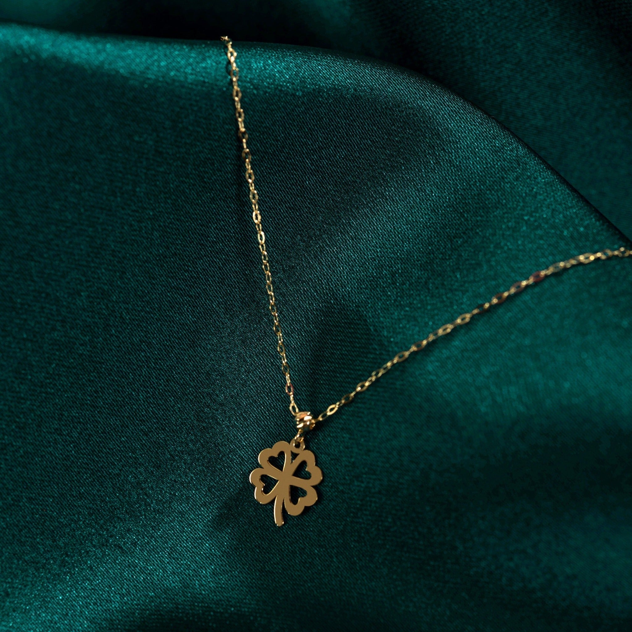 Klöver smycken i äkta 14K guld - Noxlookjewelry