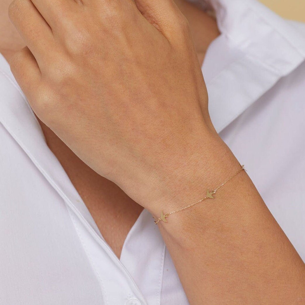 14K Äkta Guld Fågel Armband Dam – Minimalistiskt Guldarmband med Fåglar - Noxlookjewelry