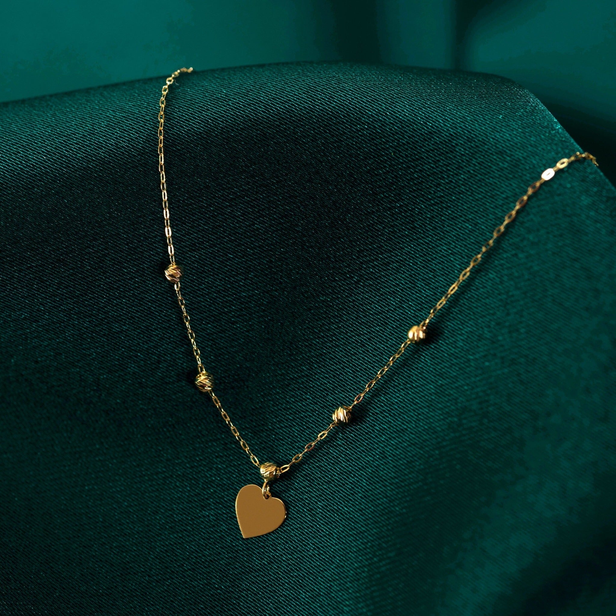 14K Äkta Guld Fjäril Halsband Dam – Elegant Tunt Guldhalsband i 585 Guld - Noxlookjewelry