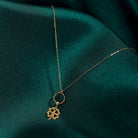14K Äkta Guld Fyrklöver Halsband Dam – Elegant Klöver Smycke - Noxlookjewelry
