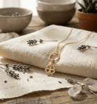 14K Äkta Guld Fyrklöver Halsband Dam – Elegant Klöver Smycke - Noxlookjewelry