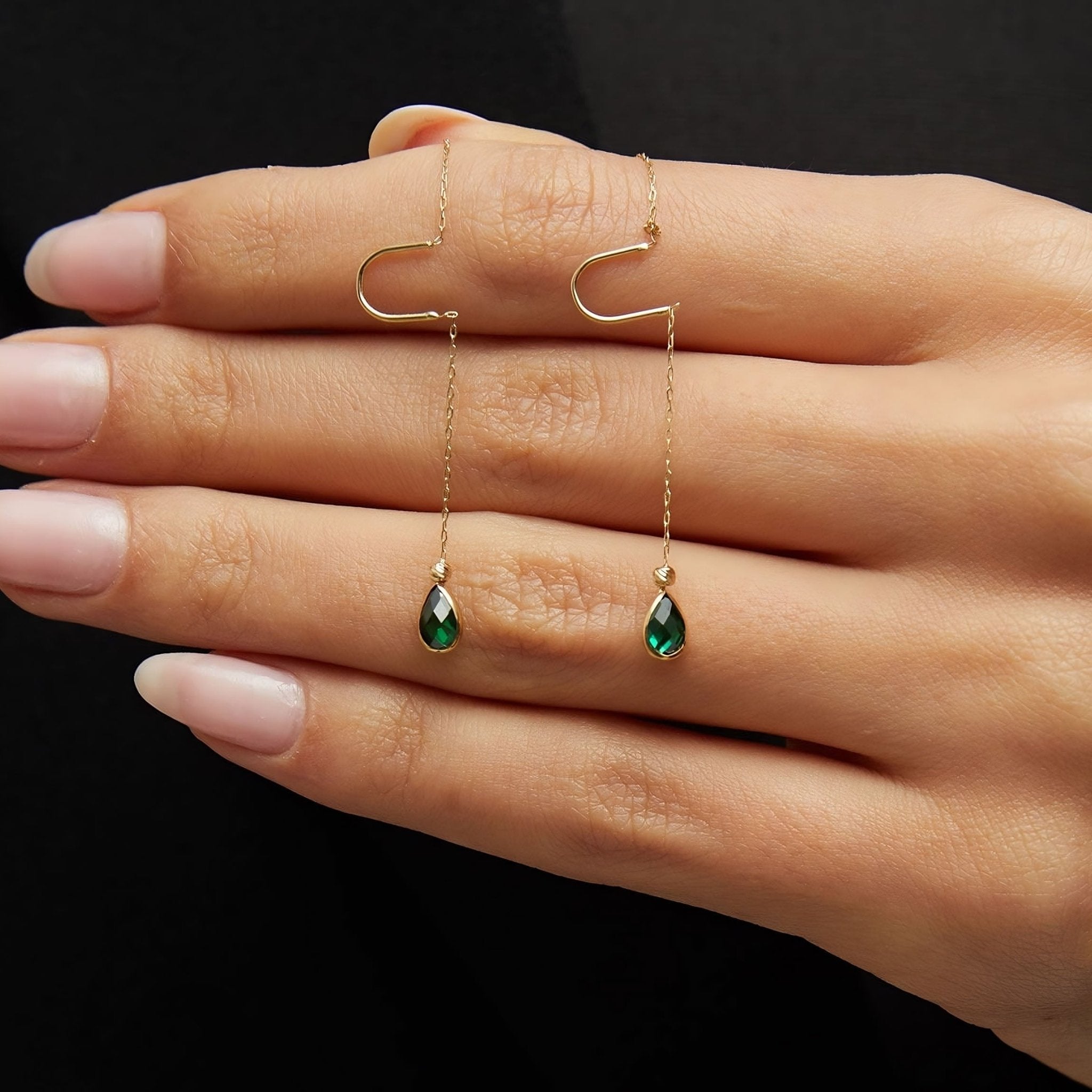 14K Äkta Guld Hängande Örhängen – Grön Sten Kedjeörhängen - Noxlookjewelry