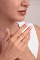 14K Äkta Guld Hästring Dam – Elegant Guldring med Häst Design - Noxlookjewelry