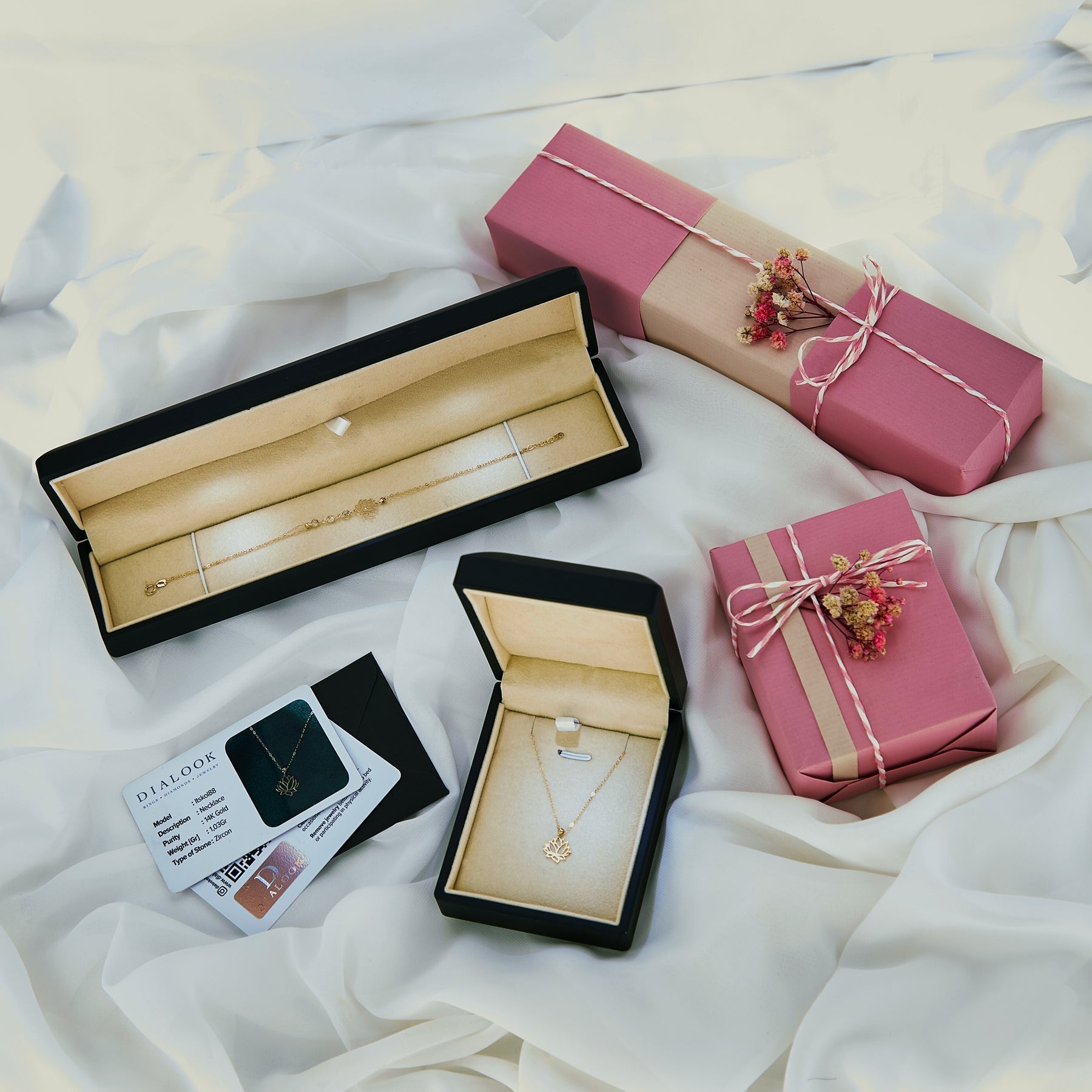 14K Äkta Guld Halsband Dam – Blå Zirkon Teardrop Halsband i Minimalistisk Design - Noxlookjewelry