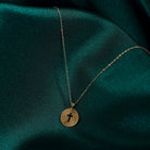 14K Äkta Guld Kors Halsband Dam – Medaljonghalsband med Strålmönster - Noxlookjewelry