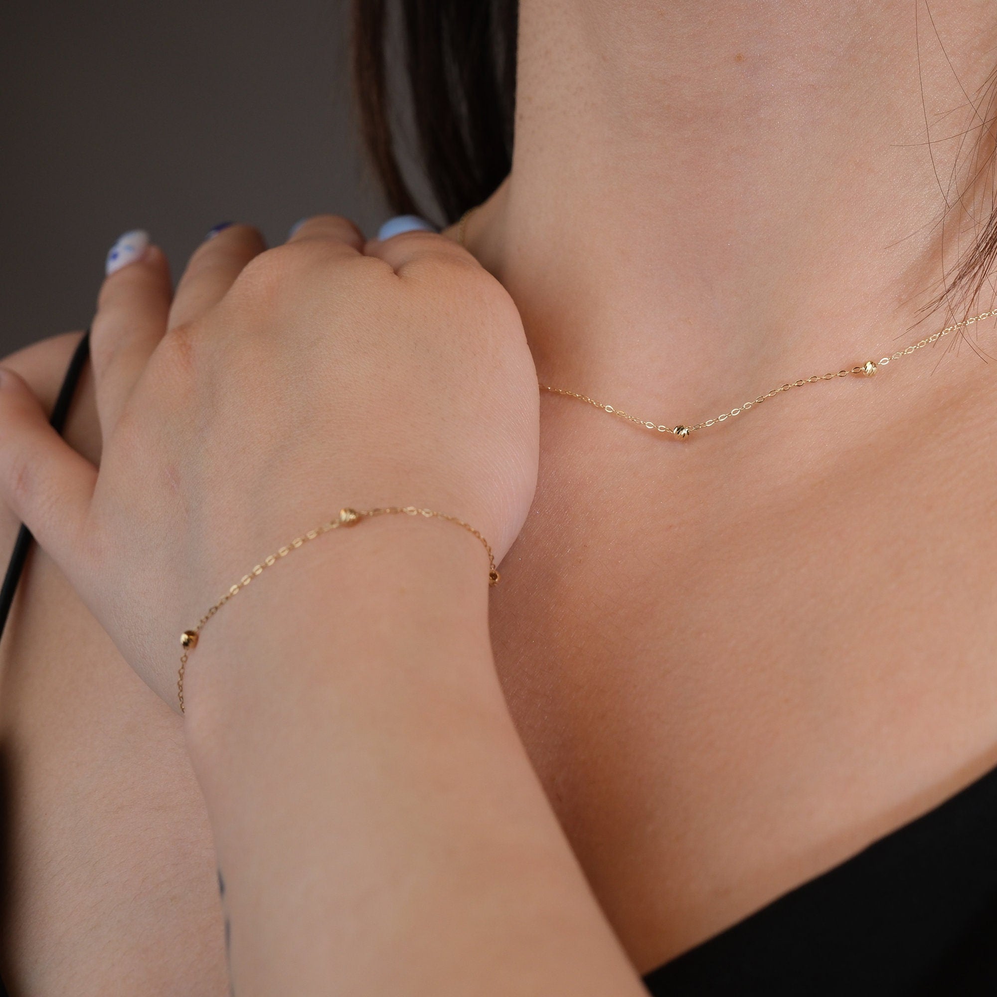 14K Äkta Guld Kul Armband Dam – Minimalistiskt Tunt Guldarmband - Noxlookjewelry