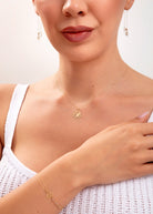 14K Äkta Guld Lotus Armband Dam – Symboliskt Guldarmband med Ädelstensdetaljer - Noxlookjewelry