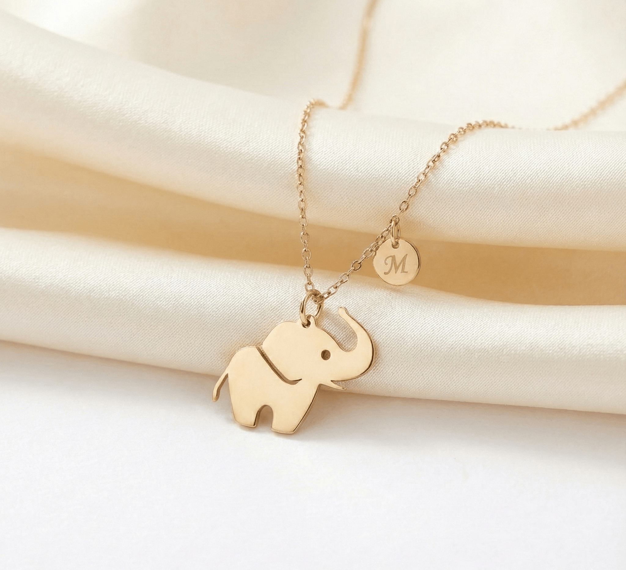 14K Guld Elefant Halsband med Personlig Bokstavsberlock - Unik Meningsfull Lyckogåva för Henne - Noxlookjewelry