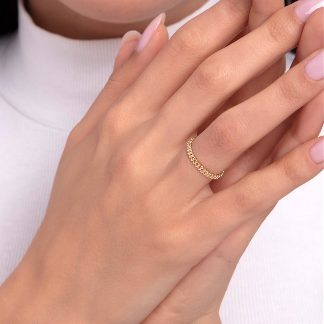 14K Guld Flätad Stackable Ring Dam – Elegant Tunn Stapelbar Guldring - Noxlookjewelry