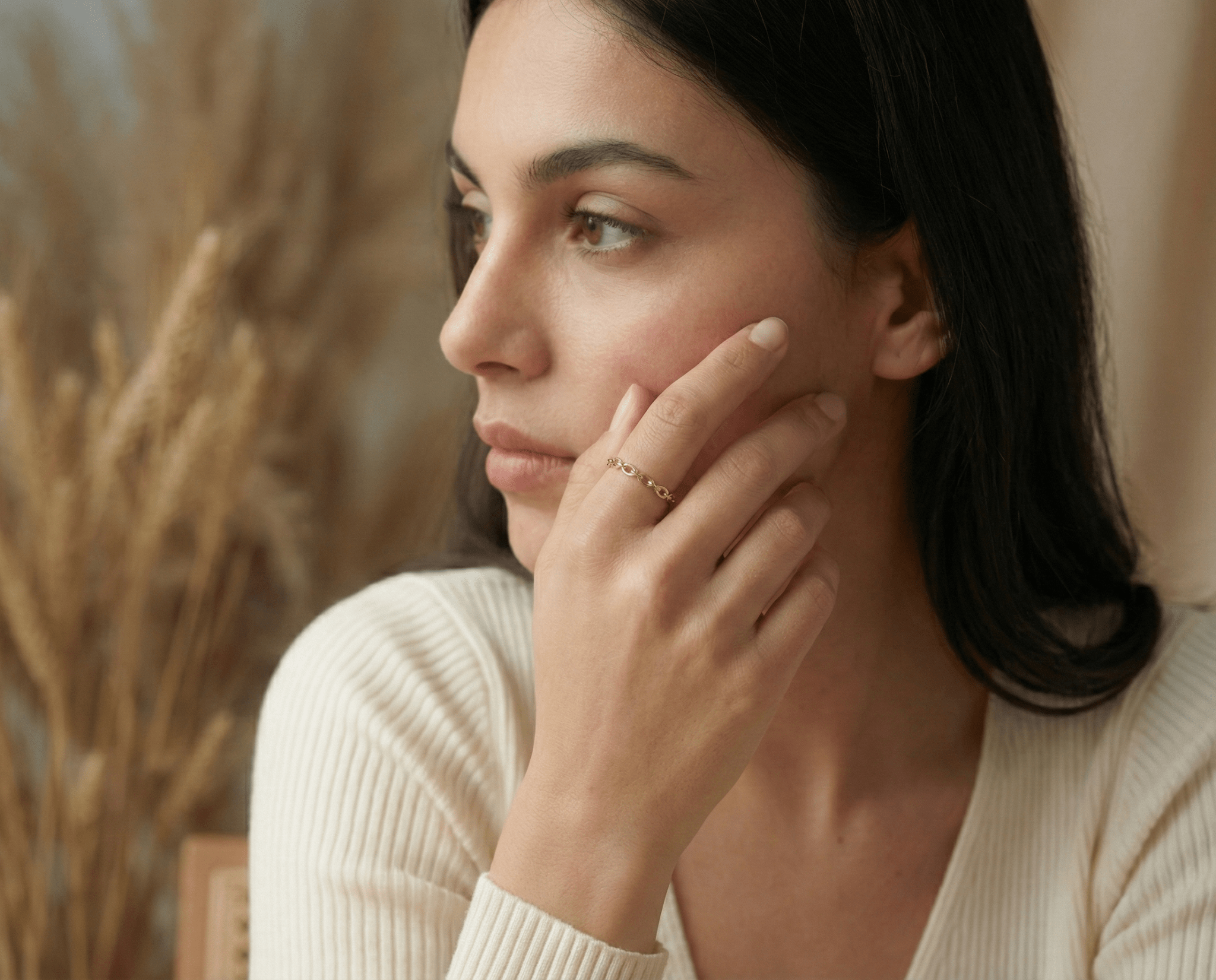 14K Guld Kedjering för Dam – Elegant Tunn Ring i Kedjedesign - Noxlookjewelry