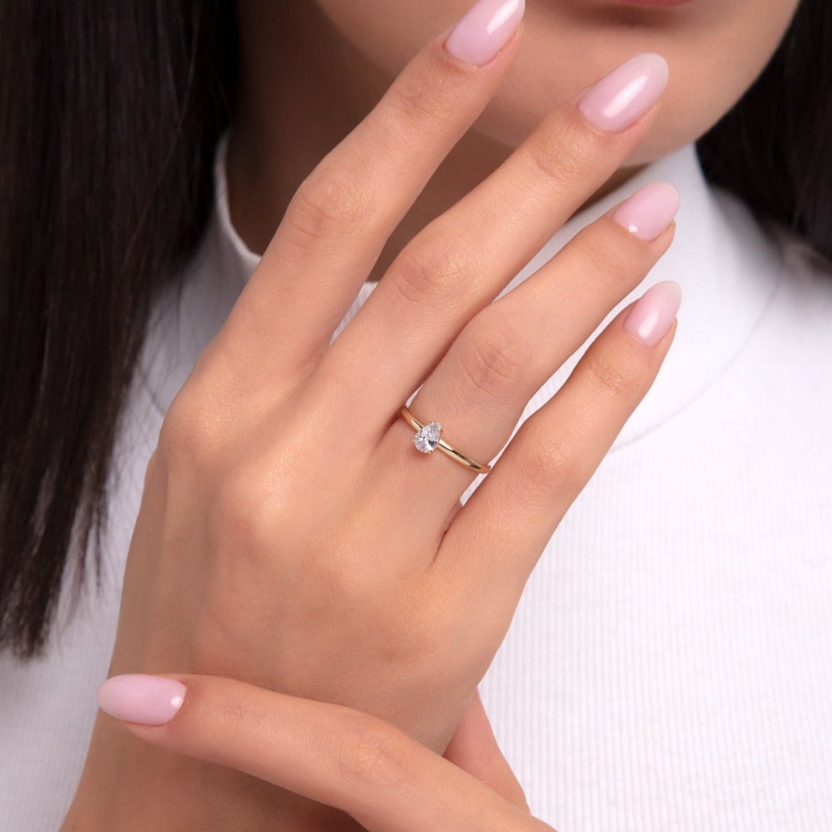 14K Guld Oval Solitärring Dam – Elegant Minimalistisk Guldring - Noxlookjewelry