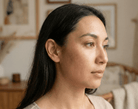 14K Guld Piercing Med Fjärilsmotiv Och Elegant Asymmetrisk Design - Noxlookjewelry