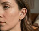 14K Guld Piercing Med Grön Marquise Clusterdesign I Elegant Bladstil - Noxlookjewelry