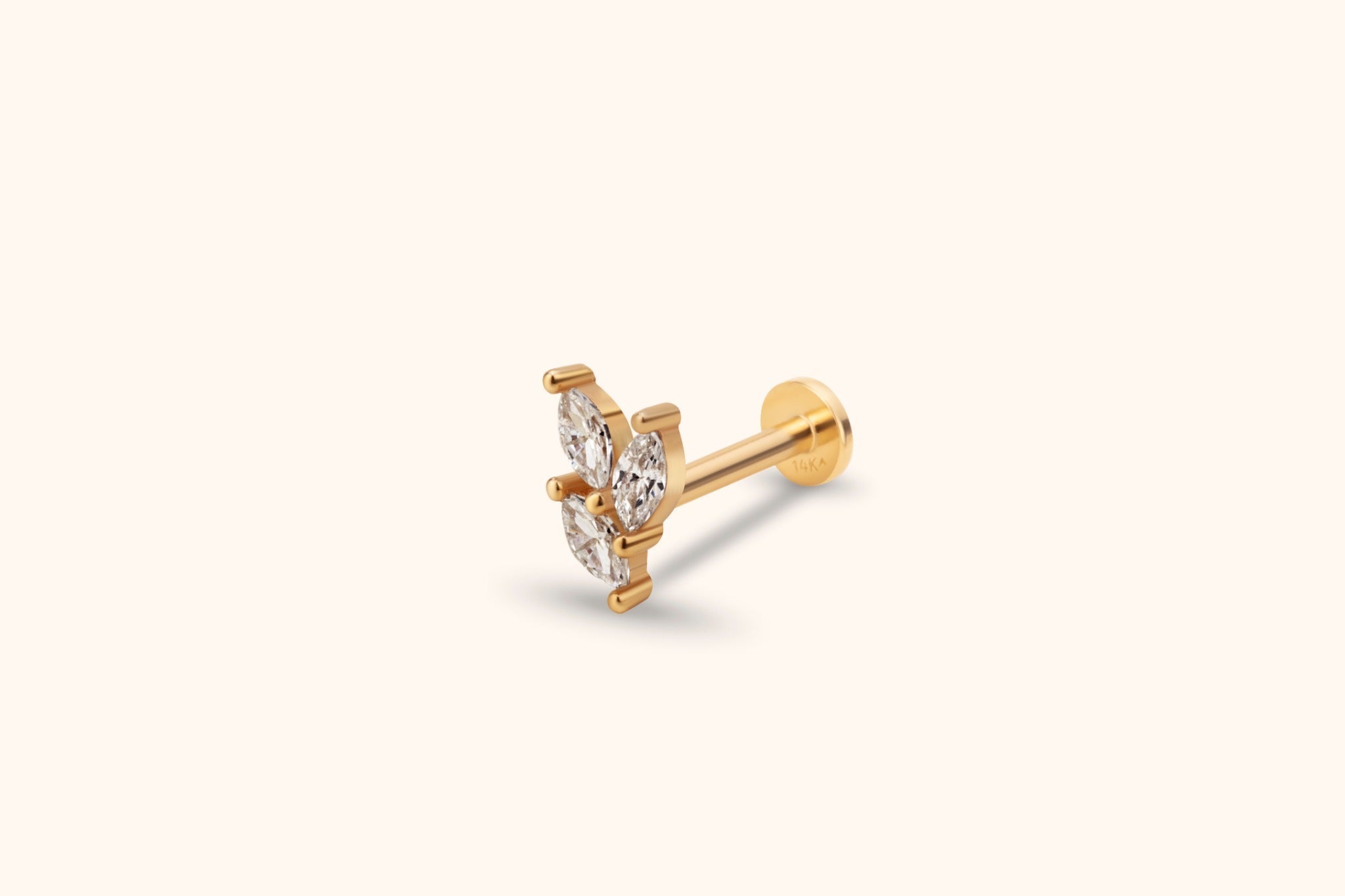 14K Guld Piercing Med Marquise Clusterdesign Och Elegant Minimalistisk Stil - Noxlookjewelry