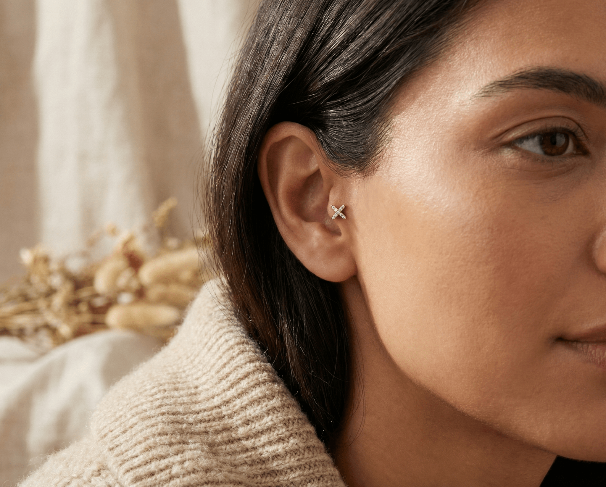 14K Guld Piercing Med Stjärnclusterdesign Och Elegant Minimalistisk Stil - Noxlookjewelry