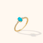 14K Guld Ring Dam med Turkos Sten – Elegant Guldring med Pavé - Noxlookjewelry