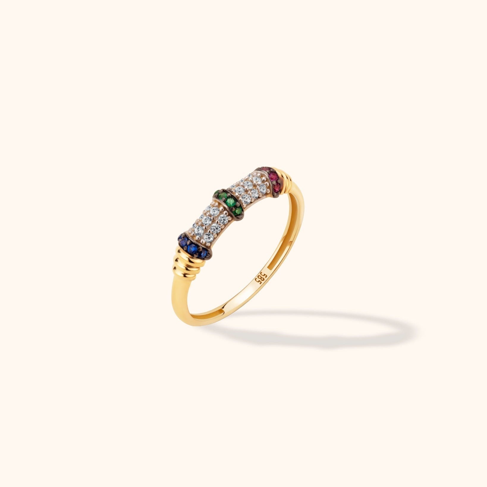 14K Guld Ring för Dam – Elegant Guldring med Färgade Stenar och Pavédesign - Noxlookjewelry