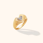 14K Guld Ring med Hjärta och Stenar för Dam – Elegant Signetring i Äkta Guld - Noxlookjewelry