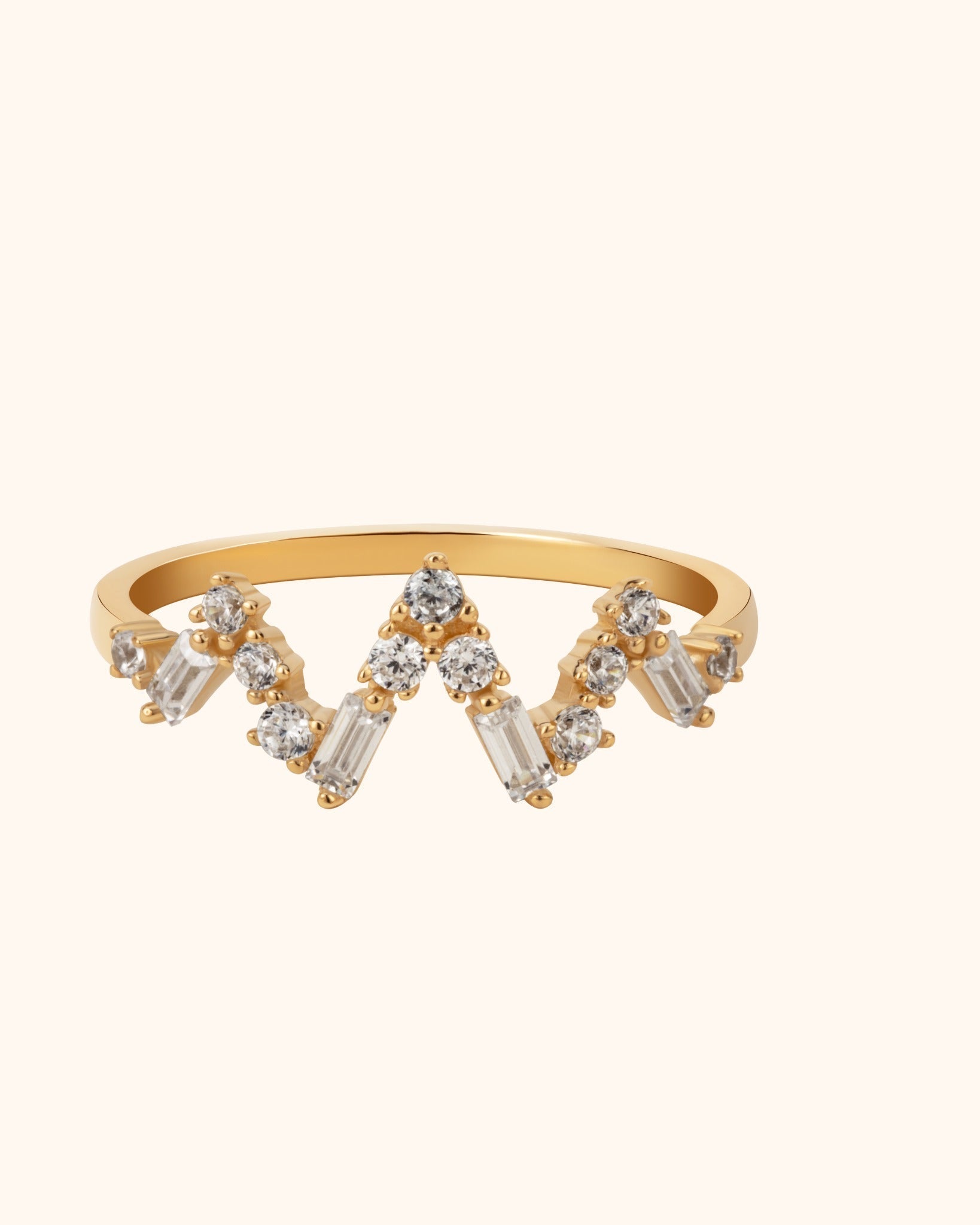 14K Guld Ring med Stenar för Dam – Elegant Tunn Designring med Vågformad Detalj - Noxlookjewelry