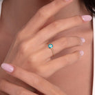 14K Guld Ring med Turkost Öga för Dam – Elegant Guldring med Kulband - Noxlookjewelry