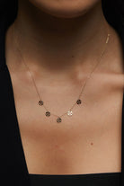 14K Guldhalsband Dam Klöver Halsband I Äkta Guld Minimalistiskt Guldhalsband Med Klöver - Noxlookjewelry