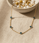 14K Guldhalsband Dam Med Blå Stendetaljer Och Elegant Minimalistisk Stil - Noxlookjewelry