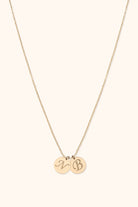 14K Guldhalsband Dam Med Personliga Monogramskivor Och Elegant Minimalistisk Design - Noxlookjewelry