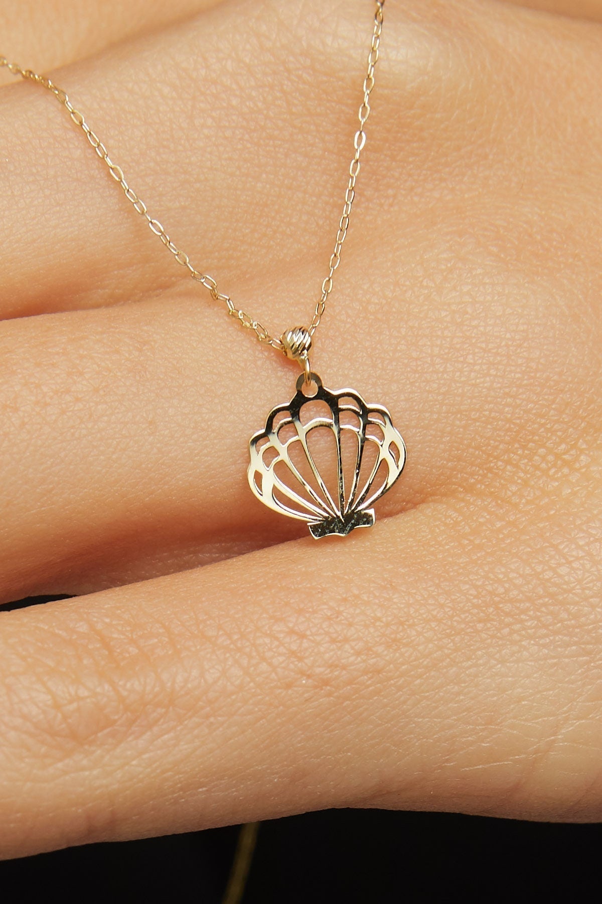 14K Guldhalsband Dam Med Snäcka – Äkta Guld Snäckhalsband - Noxlookjewelry