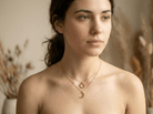 14K Guldhalsband Dam Med Sol Och Måne I Dubbel Lagerdesign - Noxlookjewelry
