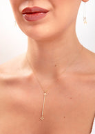 14K Guldörhängen Dam Med Anpassningsbar Bokstavscharm Och Elegant Hängande Design - Noxlookjewelry