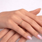 14K Guldring Dam – Bezel Halv Eternity Ring i Äkta Guld - Noxlookjewelry