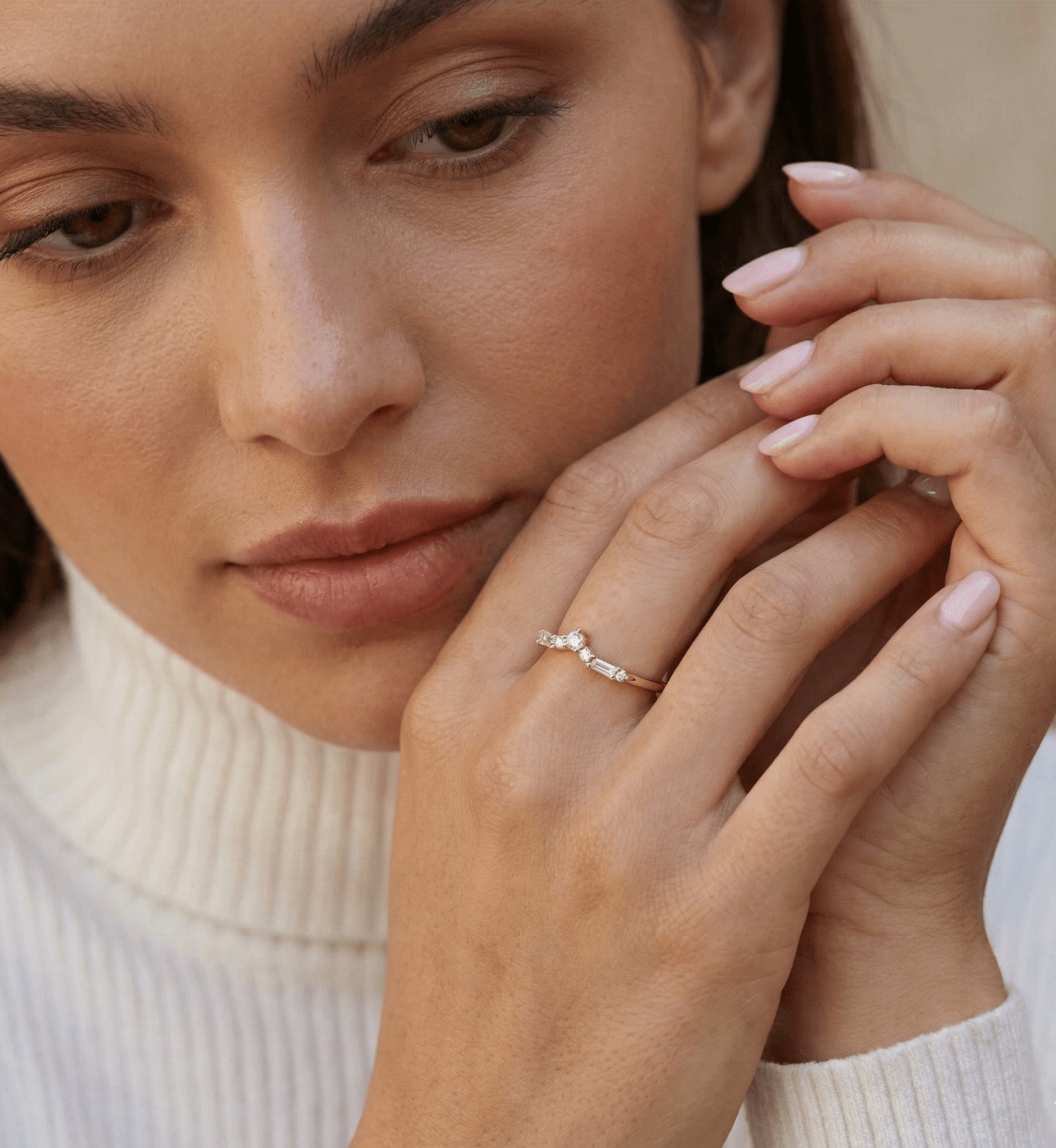 14K Guldring Dam – Chevron Baguette Ring i Äkta Guld - Noxlookjewelry