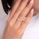 14K Guldring Dam – Minimalistisk Pebble Band Ring i Äkta Guld - Noxlookjewelry