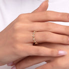 14K Guldring Dam – Texturerad Stacking Ring i Äkta Guld - Noxlookjewelry