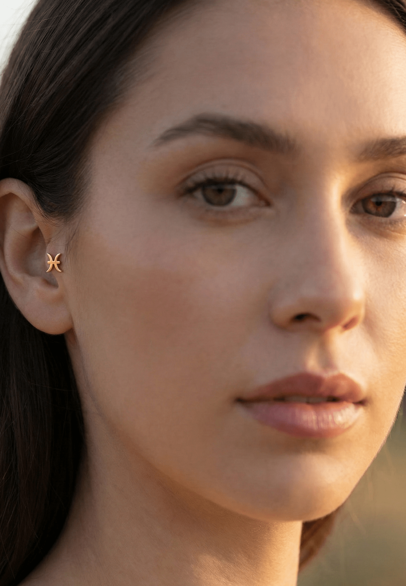 14K Tragusörhänge Fiskarna Stjärntecken I Äkta Guld Zodiak Smycke - Noxlookjewelry