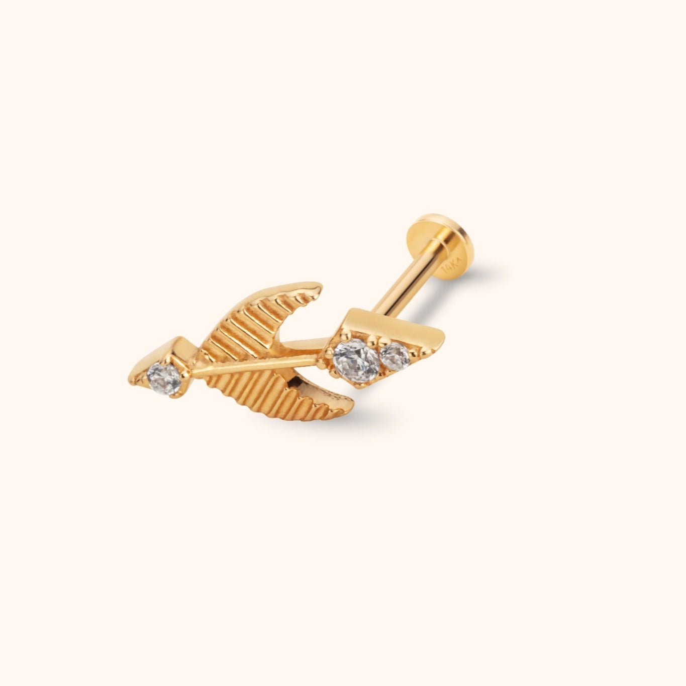 14K Tragusörhänge Pil Med Zirkoner I Äkta Guld Broskörhänge - Noxlookjewelry