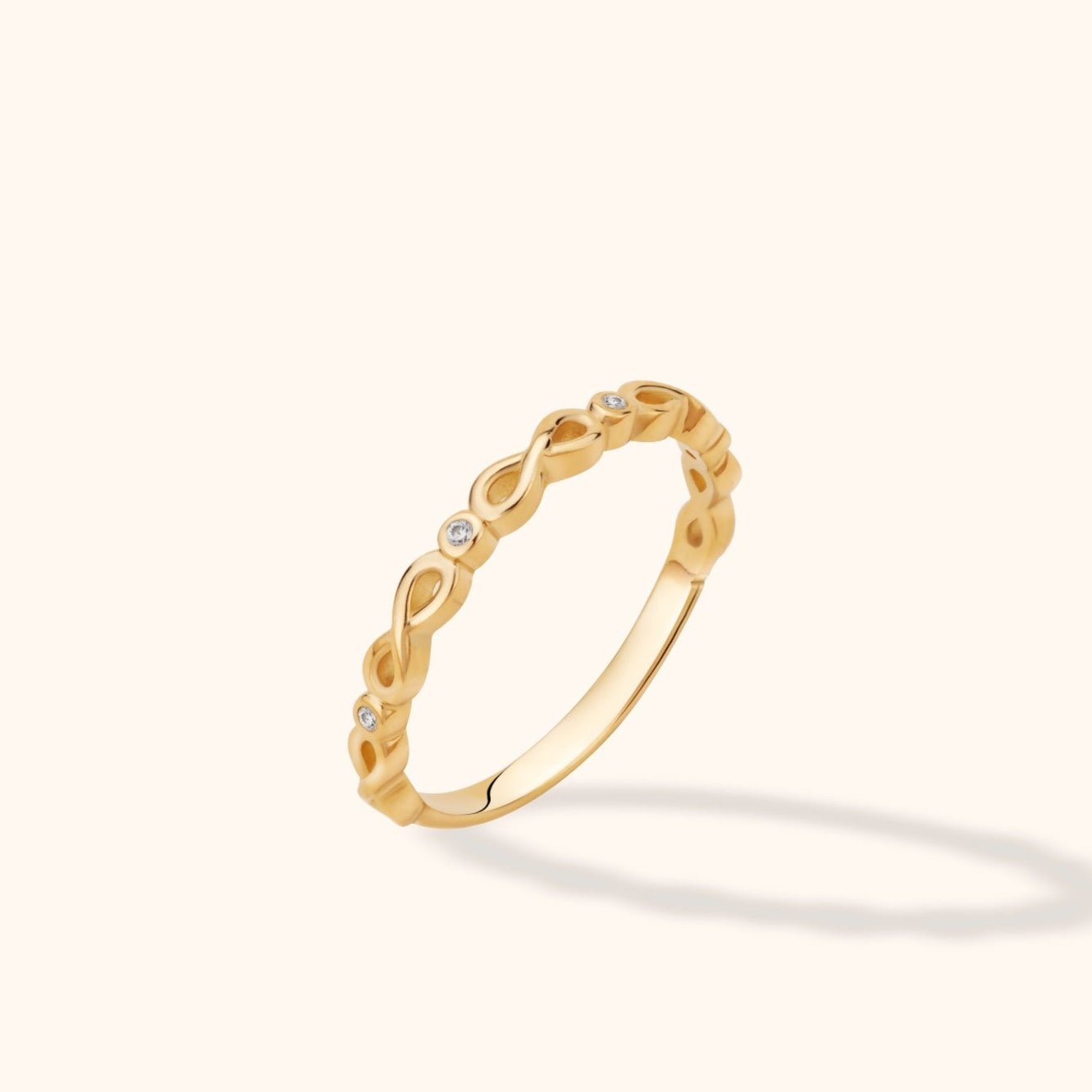 Äkta 14K Guldring för Dam med Oändlighetssymbol och Små Stenar - Noxlookjewelry